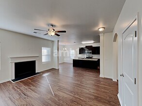 731 Stable View Loop in Dallas, GA - Building Photo - Building Photo