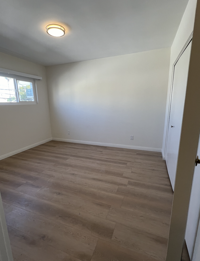 550 N Serrano Ave, Unit 7 in Los Angeles, CA - Building Photo - Building Photo