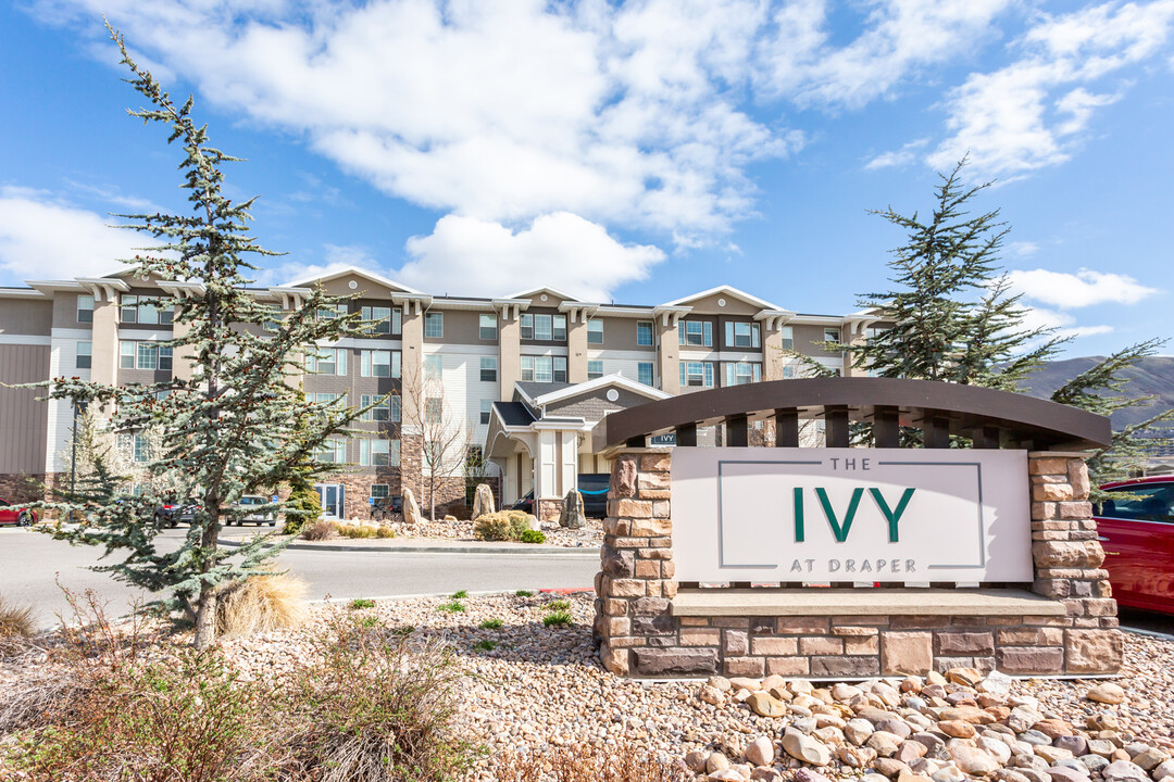 The Ivy at Draper 55+ Active Adult Apartments in Draper, UT - Foto de edificio