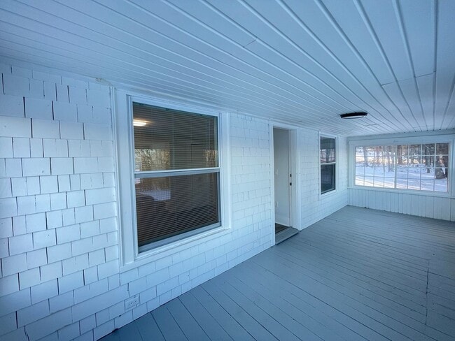 24 Grandview Rd in Bow, NH - Building Photo - Building Photo