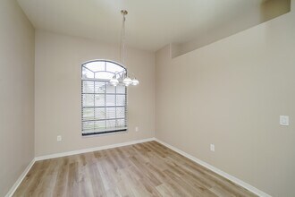 6034 Beechwood Dr in Dade City, FL - Building Photo - Building Photo