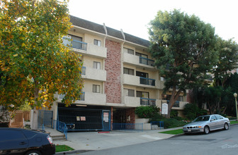 Eastborne Properties III in Los Angeles, CA - Foto de edificio - Building Photo