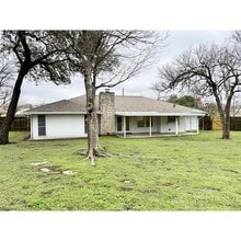 12104 Sage Hen Cir in Austin, TX - Building Photo - Building Photo