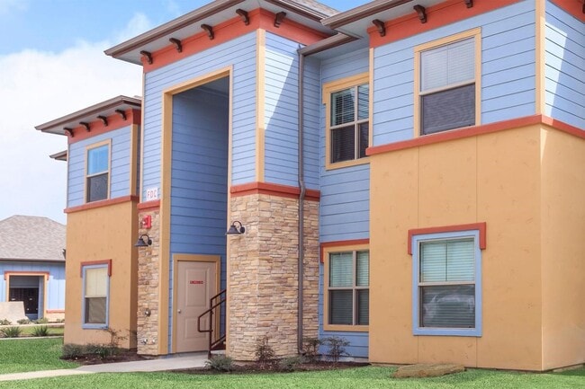 property at 8501 Casa Verde Rd
