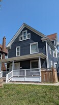 2222 Emerson Ave N, Unit 2 in Minneapolis, MN - Building Photo