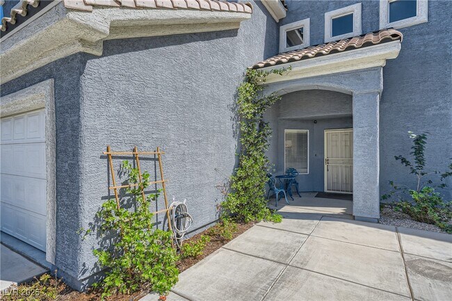 7237 W Mesa Vista Ave in Las Vegas, NV - Building Photo - Building Photo
