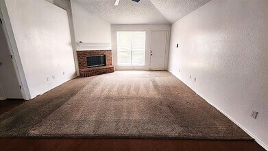 1908 Wild Valley Trail in Grand Prairie, TX - Building Photo - Building Photo