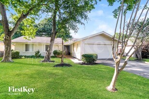 4439 Algernon Dr in Spring, TX - Building Photo