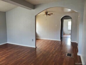 305 Jerry St in Castle Rock, CO - Foto de edificio - Building Photo