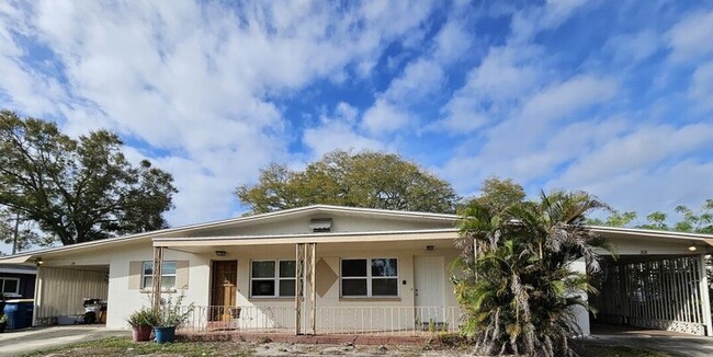 308 S Corona Ave in Clearwater, FL - Building Photo - Building Photo