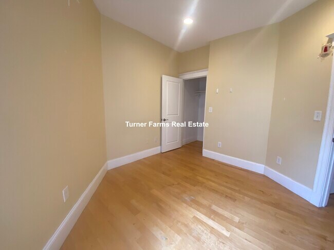 156 Magazine St, Unit 23 in Cambridge, MA - Building Photo - Building Photo