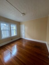 114 Enfield St in Hartford, CT - Building Photo - Building Photo