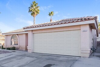 1511 Plain Sight Ave in Henderson, NV - Foto de edificio - Building Photo