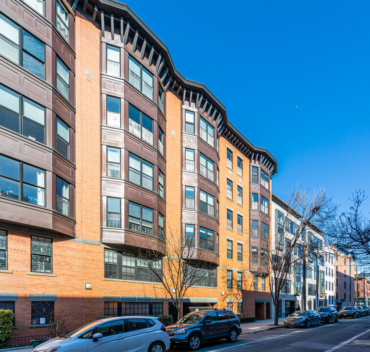 84 Jefferson St in Hoboken, NJ - Building Photo