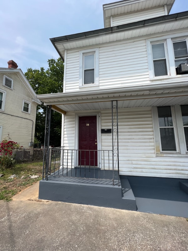 property at 314 Auburn St