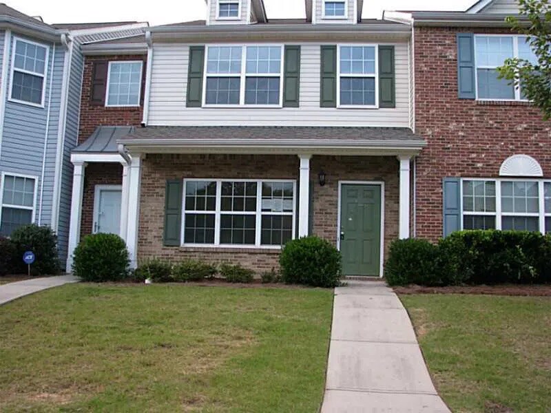 Room in Townhome on Olmadison Pl in Atlanta, GA - Building Photo