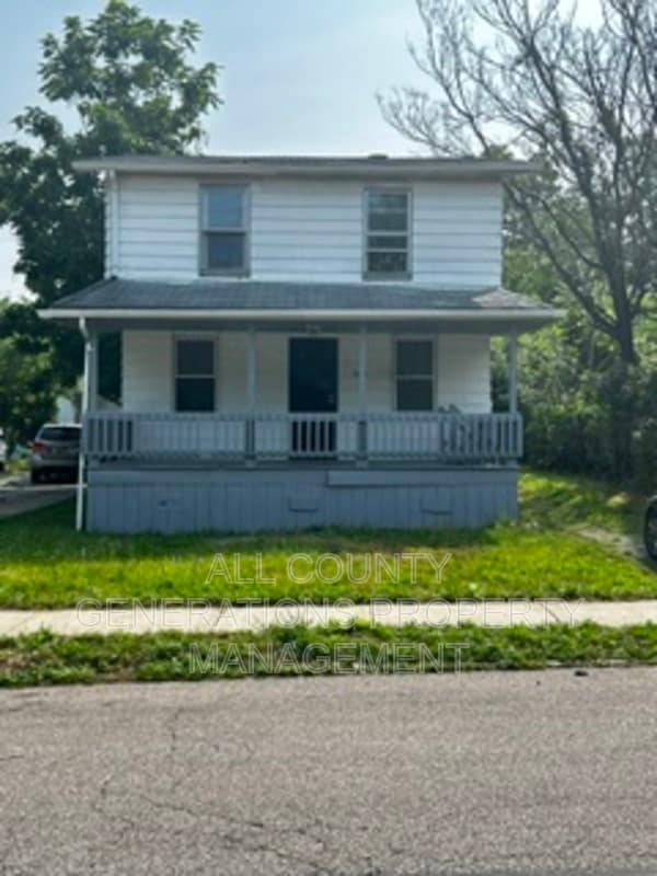 property at 3445 E 146th St