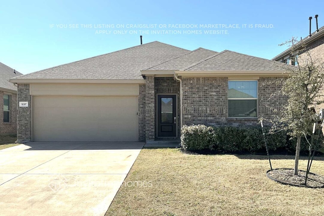 1237 Sequoia Ln in Princeton, TX - Building Photo