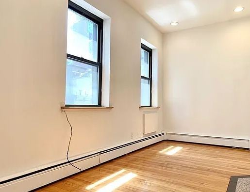 249 E 53rd St in New York, NY - Building Photo