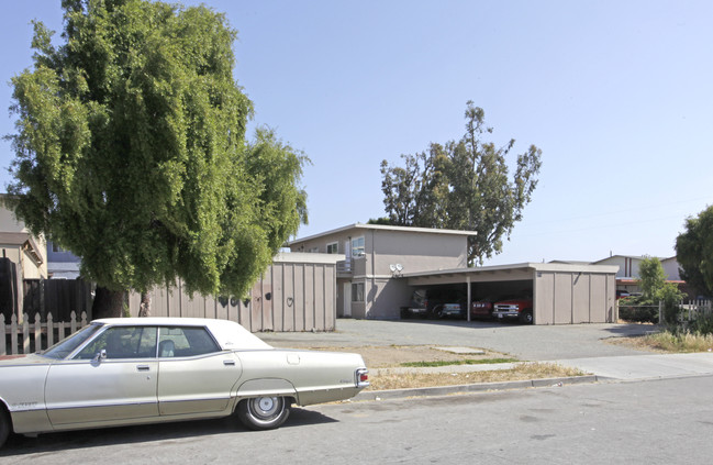 310 Hayes St in Salinas, CA - Foto de edificio - Building Photo