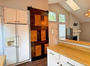 9622 W Chatfield Ave in Littleton, CO - Foto de edificio - Building Photo