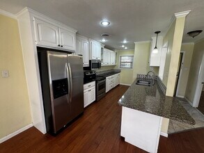 4901 18th St in Lubbock, TX - Building Photo - Building Photo