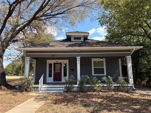 508 N Dallas Ave in Lancaster, TX - Building Photo