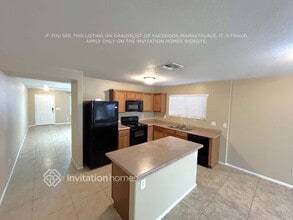 5033 S 24th Ave in Phoenix, AZ - Foto de edificio - Building Photo