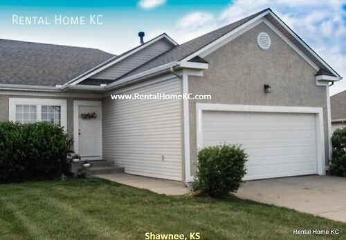 property at 7410 Hedge Ln Terrace