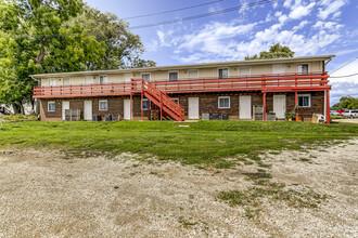 811 Reisch in Springfield, IL - Building Photo - Building Photo