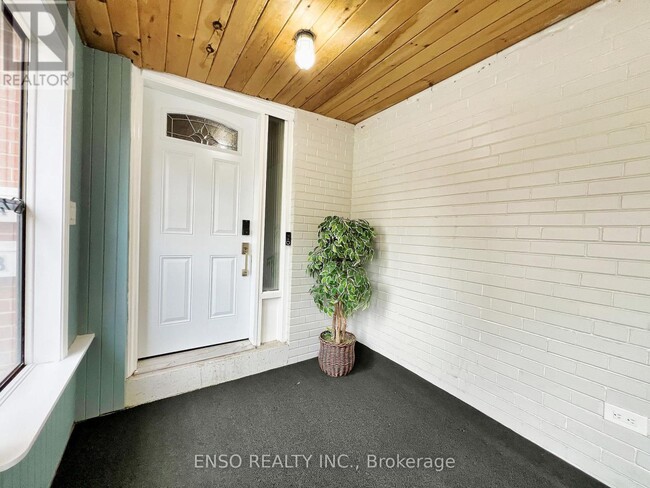 property at 24 Gentry Crescent