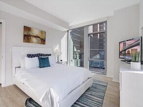 400 Army Navy Dr, Unit ID1046990P in Arlington, VA - Building Photo - Building Photo