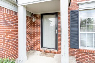 3262 Woe-Be-Tide Ct in Ann Arbor, MI - Building Photo - Building Photo