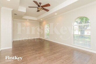 1005 Gracelane Dr in Desoto, TX - Building Photo - Building Photo
