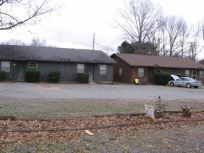 1101 W Myrtle St in Cabot, AR - Building Photo - Building Photo