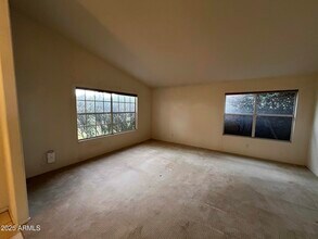 4525 E Grovers Ave in Phoenix, AZ - Building Photo - Building Photo