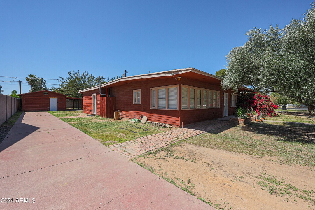 7030 N 14th Ave in Phoenix, AZ - Building Photo
