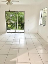 830 SW 74th Terrace-Unit -3 in North Lauderdale, FL - Building Photo - Building Photo