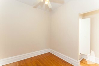3525 N Wilton Ave in Chicago, IL - Building Photo - Building Photo