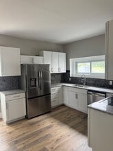5361 E Pleasant Valley Blvd in Tyrone, PA - Building Photo - Building Photo