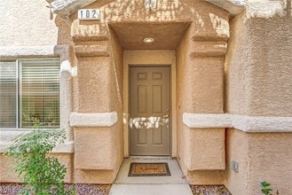 7024 N Caribou Ridge St in Las Vegas, NV - Building Photo - Building Photo