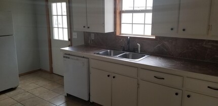 195 S Cumberland St in Lamar, AR - Building Photo - Building Photo