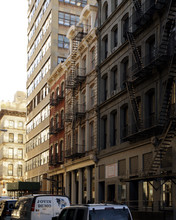 105 Franklin St in New York, NY - Building Photo - Building Photo