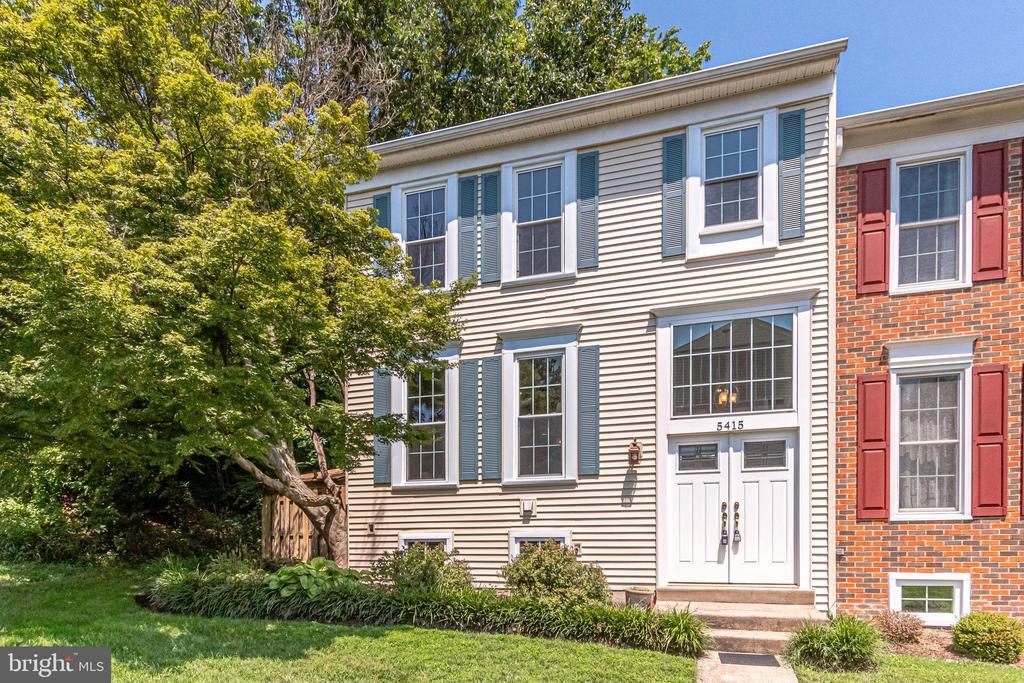 5415 Helm Ct in Fairfax, VA - Building Photo