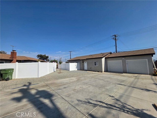 1191 N 1st Ave in Upland, CA - Building Photo - Building Photo