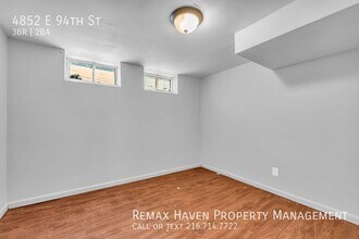 4852 E 94th St in Garfield Heights, OH - Building Photo - Building Photo