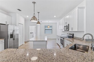 1817 Lema Ct in Naples, FL - Building Photo - Building Photo