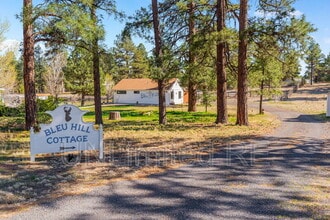 5750 E Jeremy Ln in Flagstaff, AZ - Building Photo - Building Photo