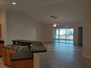 611 SE 5th St in Cape Coral, FL - Building Photo - Building Photo