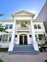 932 Albany St in Los Angeles, CA - Building Photo